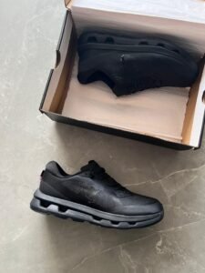 Lightweight Kith-Inspired Sneakers – Men’s Trendy Shoes, 4 Colors (7)