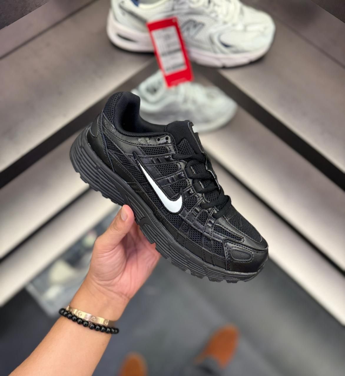 P-6000 Triple Black Trainer Shoes – All-Day Performance Comfort (2) P-6000 Triple Black Trainer Shoes – All-Day Performance Comfort (2)