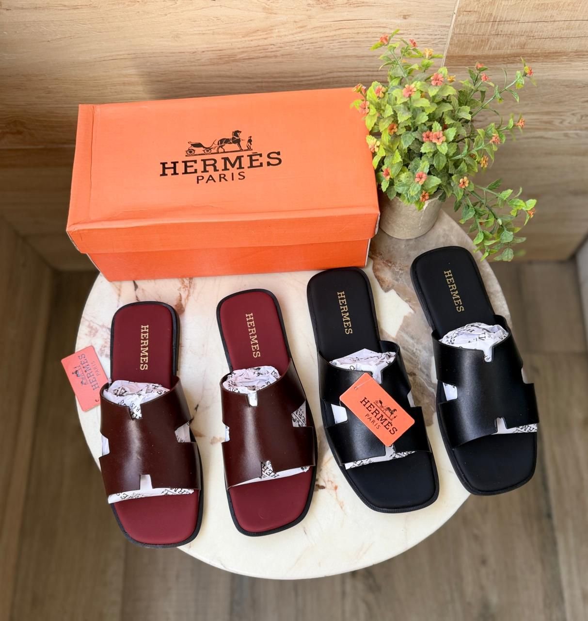 Paris Slip-On Sandals for Men – Classic Comfort Available in 2 Colors (5) Paris Slip-On Sandals for Men – Classic Comfort Available in 2 Colors (5)