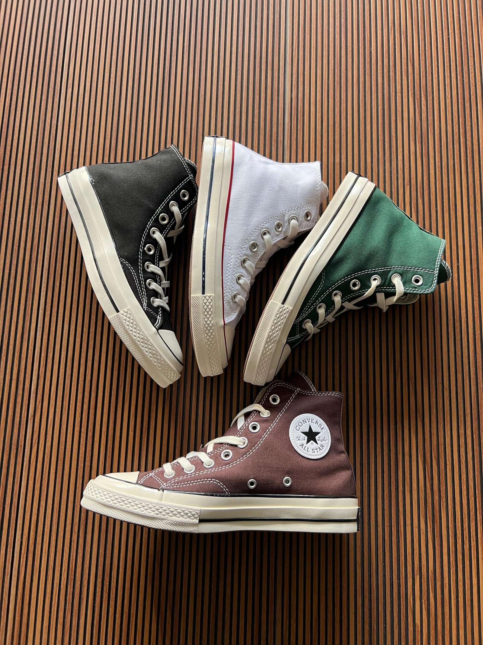 Premium Hi-Top 70s Sneakers – Unisex Classic Style, 4 Colors Premium Hi-Top 70s Sneakers – Unisex Classic Style, 4 Colors