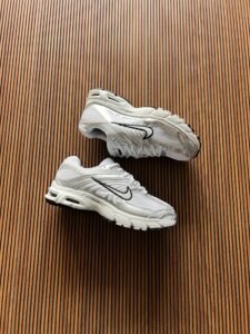 Premium Moto 2K Airmax Running Sneakers – Boys’ Performance Shoes, 2 Colors (4)