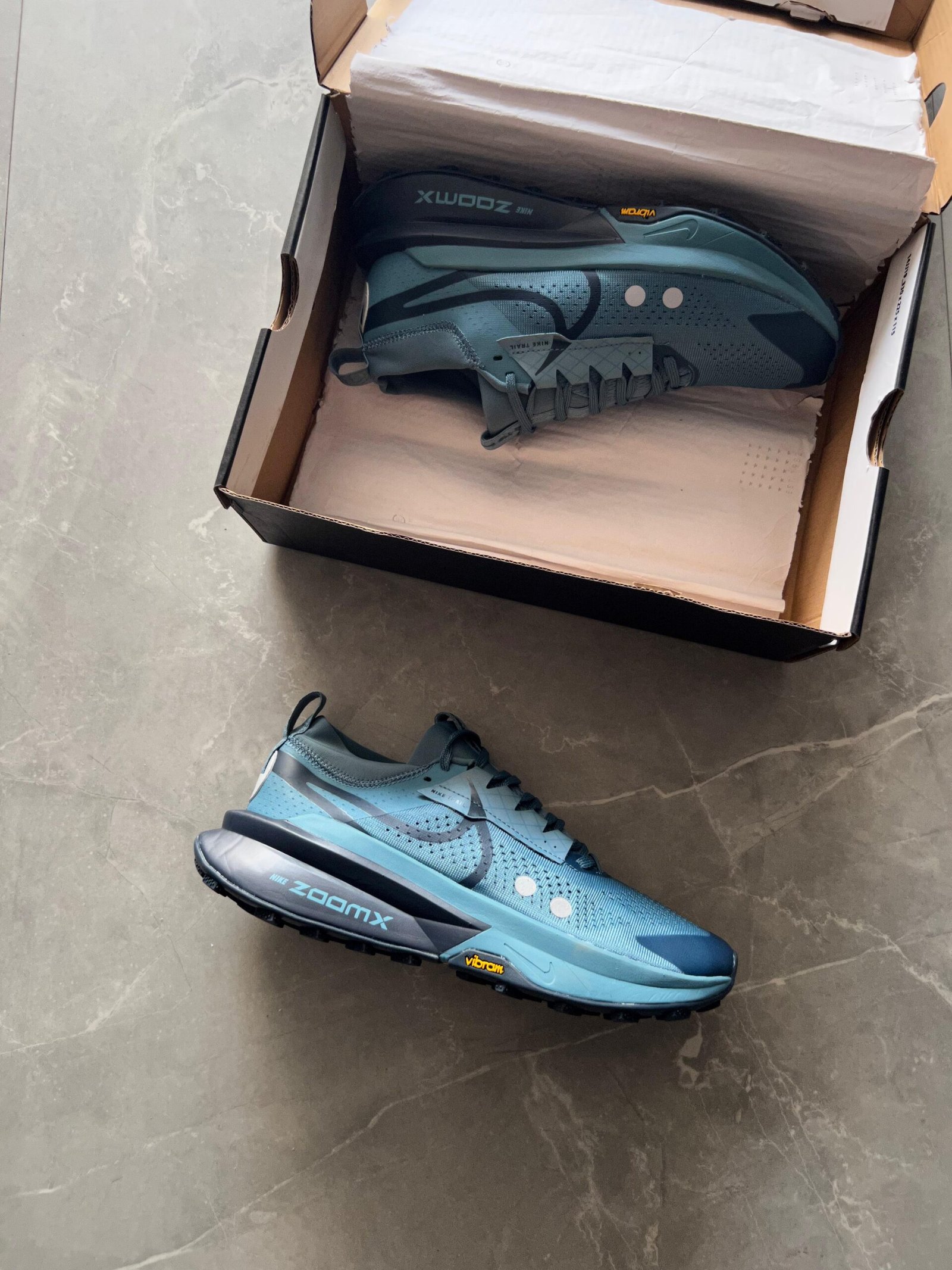 Premium Trail Running Sneakers – Boys’ Zegama Adventure Shoes (4)