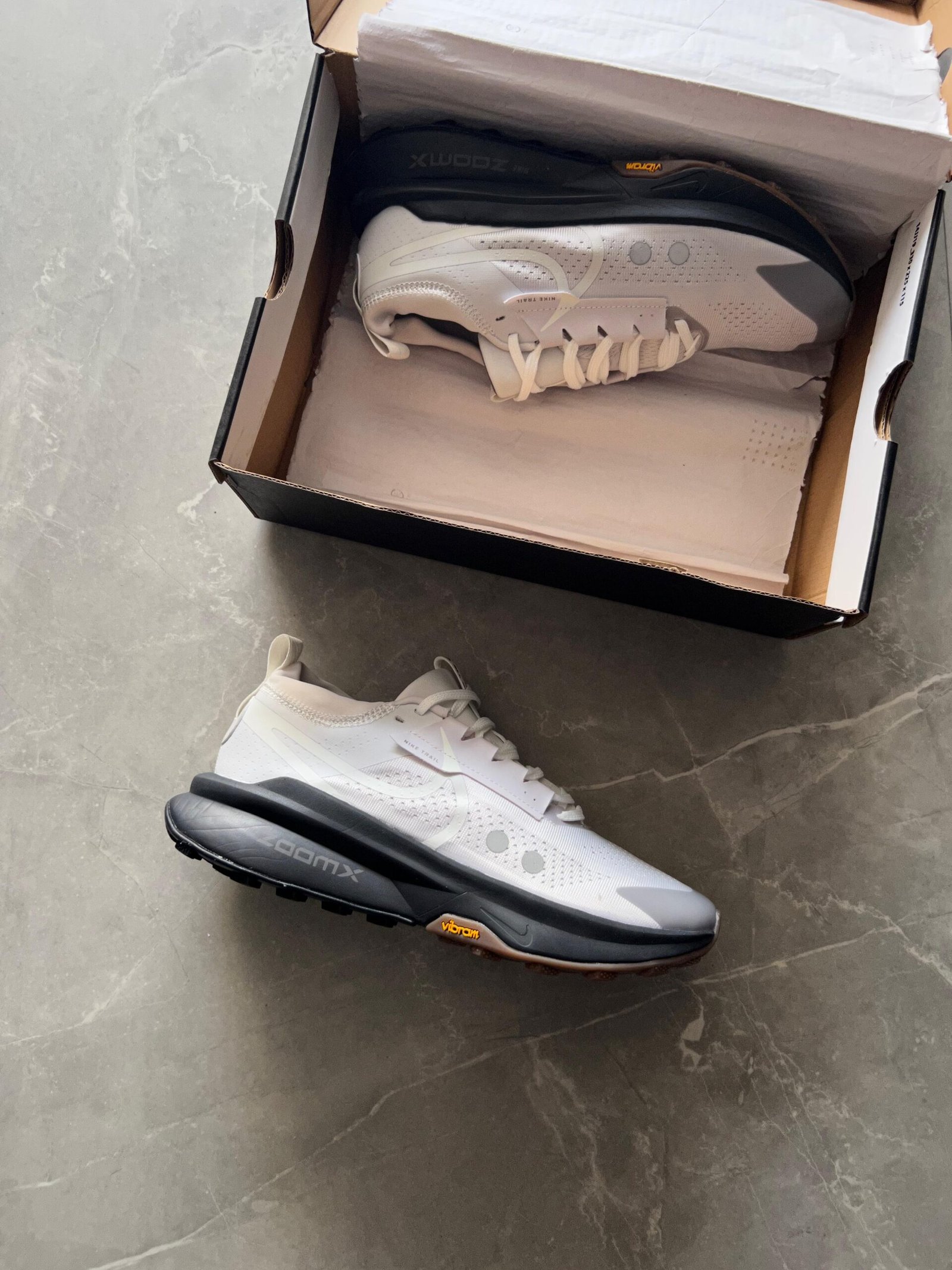 Premium Trail Running Sneakers – Boys’ Zegama Adventure Shoes (6)