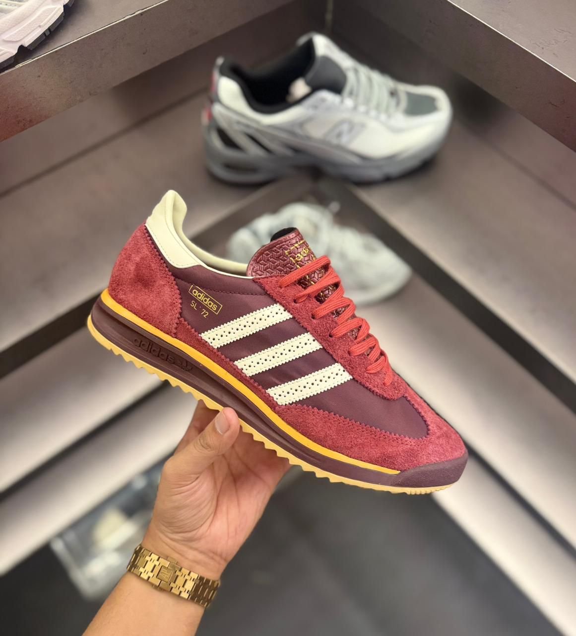 SL 72 Red Yellow Retro Sneakers – Classic Street Style (2) SL 72 Red Yellow Retro Sneakers – Classic Street Style (2)