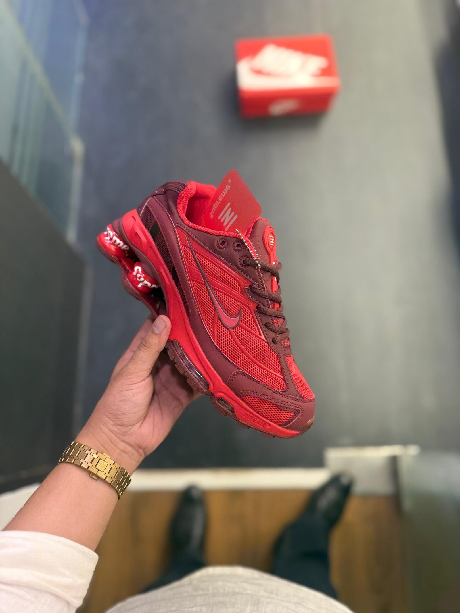 Shox 2025 Red Grey Running Sneakers – Performance Shoes for Men (1)