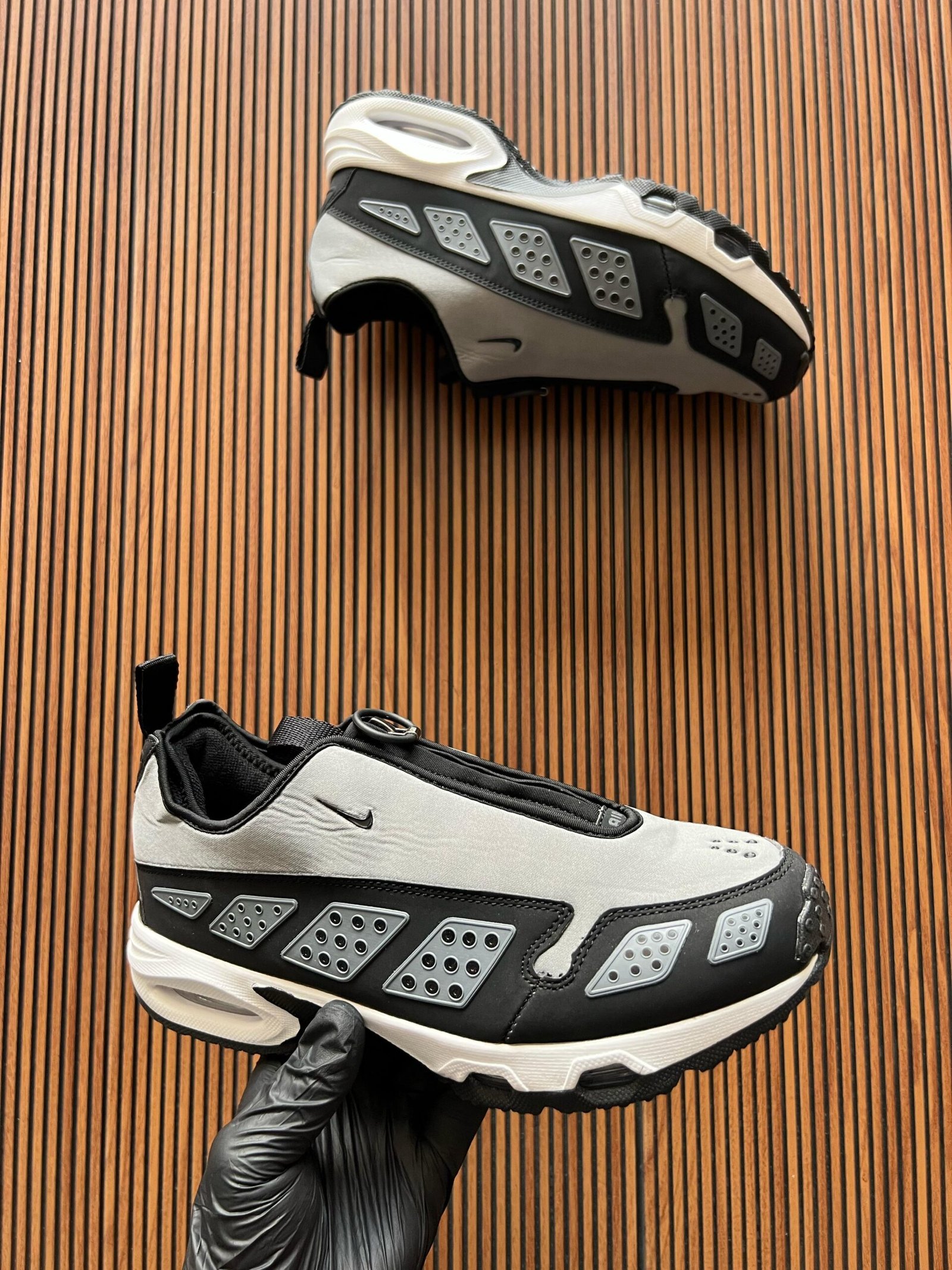 Signature Airmax SNDR Canyon Sneakers for Boys – 4 Color Options (2) Signature Airmax SNDR Canyon Sneakers for Boys – 4 Color Options (2)