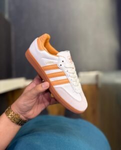 Signature Samba Wonder Clay Sneakers (4)