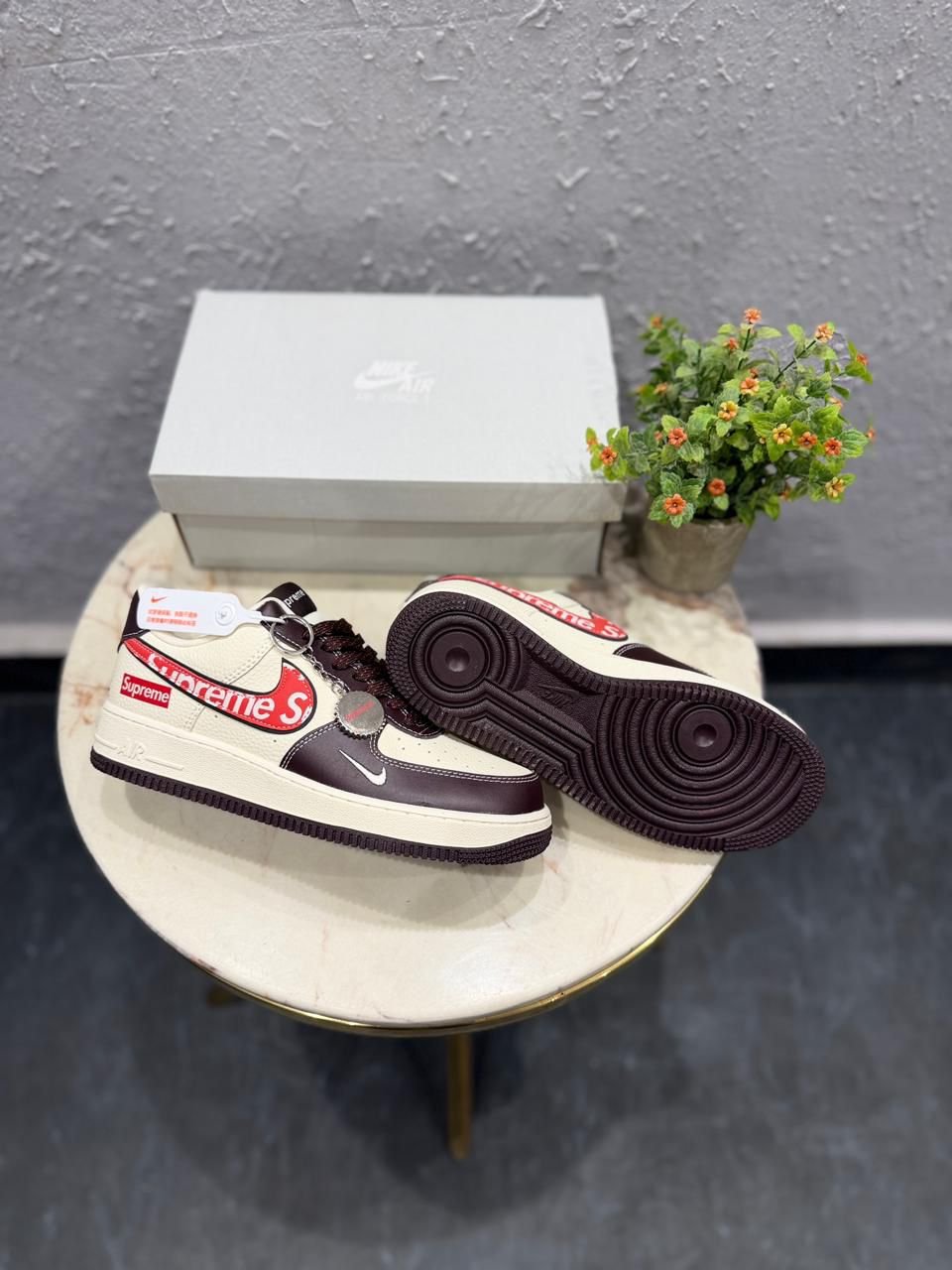 Air Force Collaborative Beige Red Boys Sneakers 2025 (3)