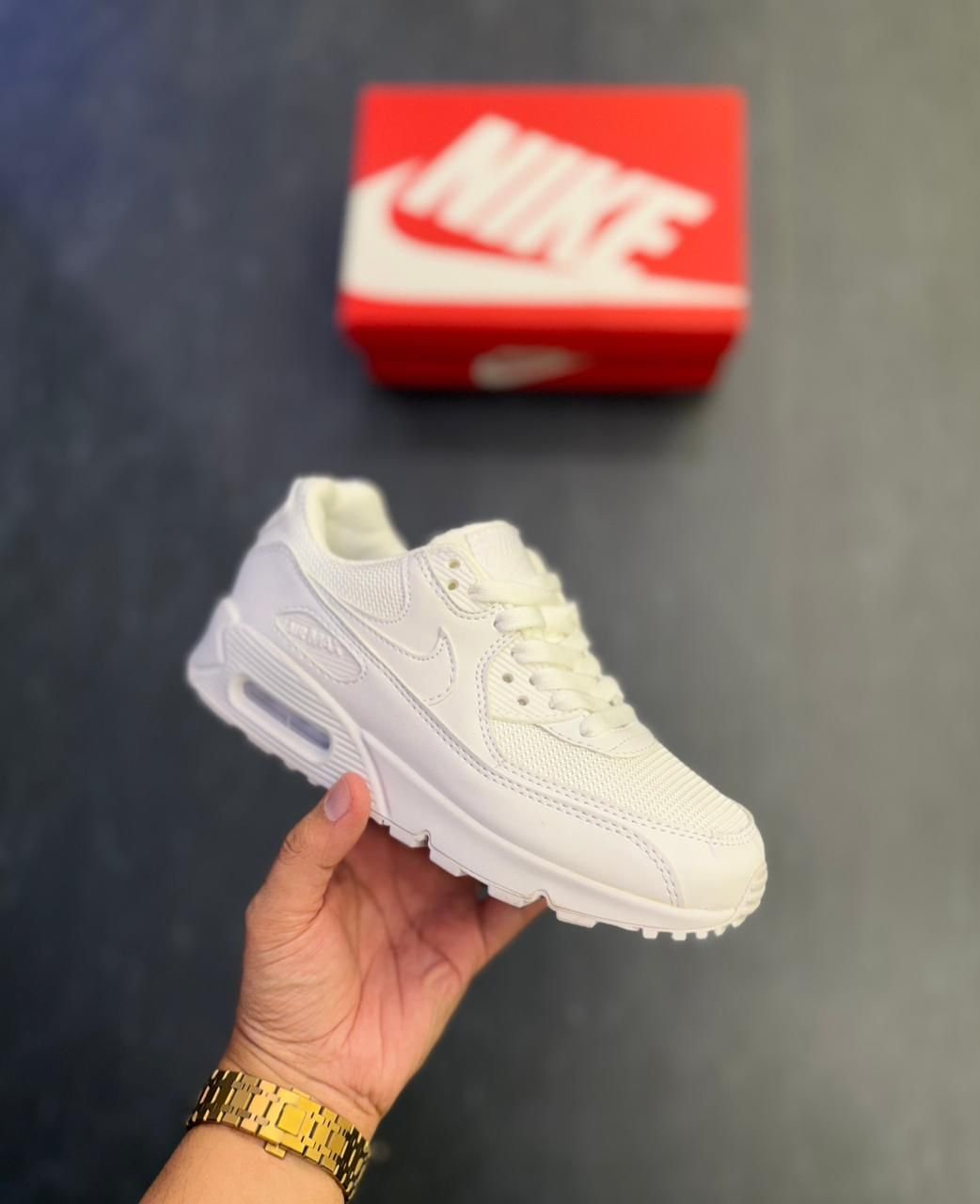 Air Max 90 Triple White Low (3) Air Max 90 Triple White Low-Top Unisex Sneakers