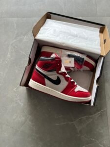 Chicago Mid-Ankle Basketball Sneakers – Classic Retro Court Style