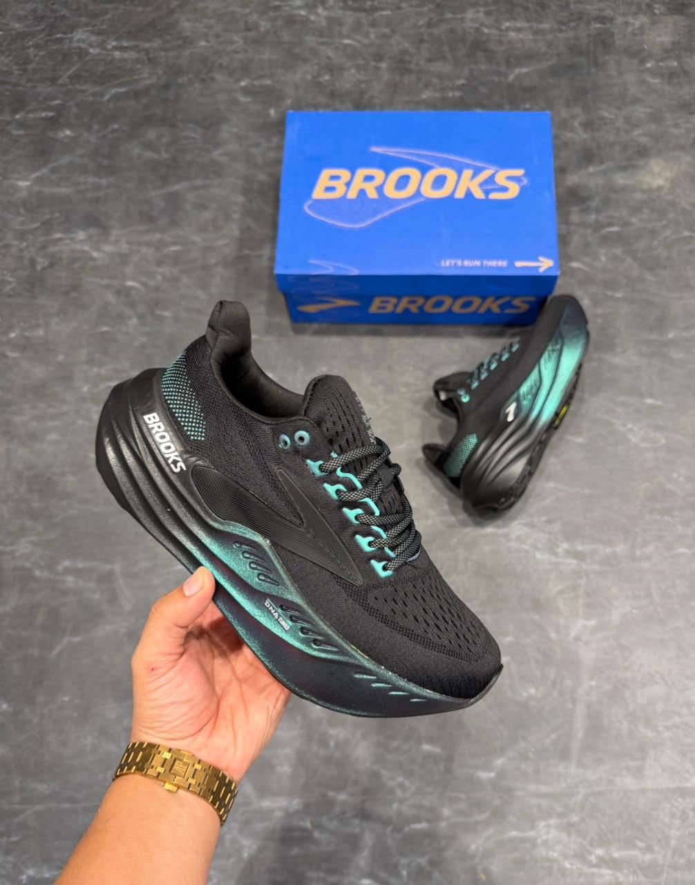 Glycerin Premium Running Black Sneakers (1) Glycerin Premium Running Black Sneakers (1)