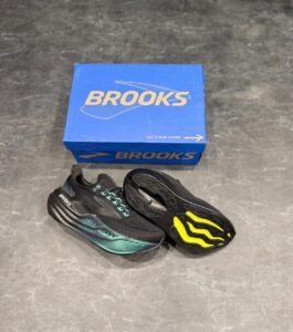 Glycerin Premium Running Black Sneakers (2)