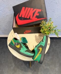 Retro 1 Collaborative Green Black Sneakers (3)