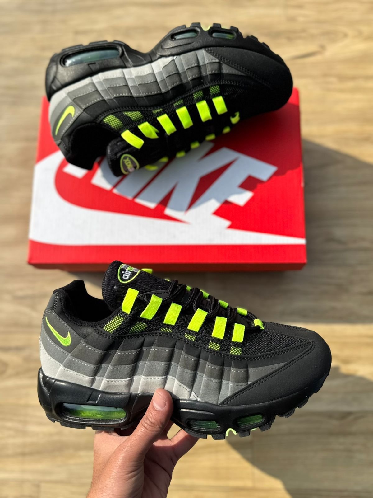 Airmax 95 Boys Premium Athletic Sneakers 4 Colors (3)