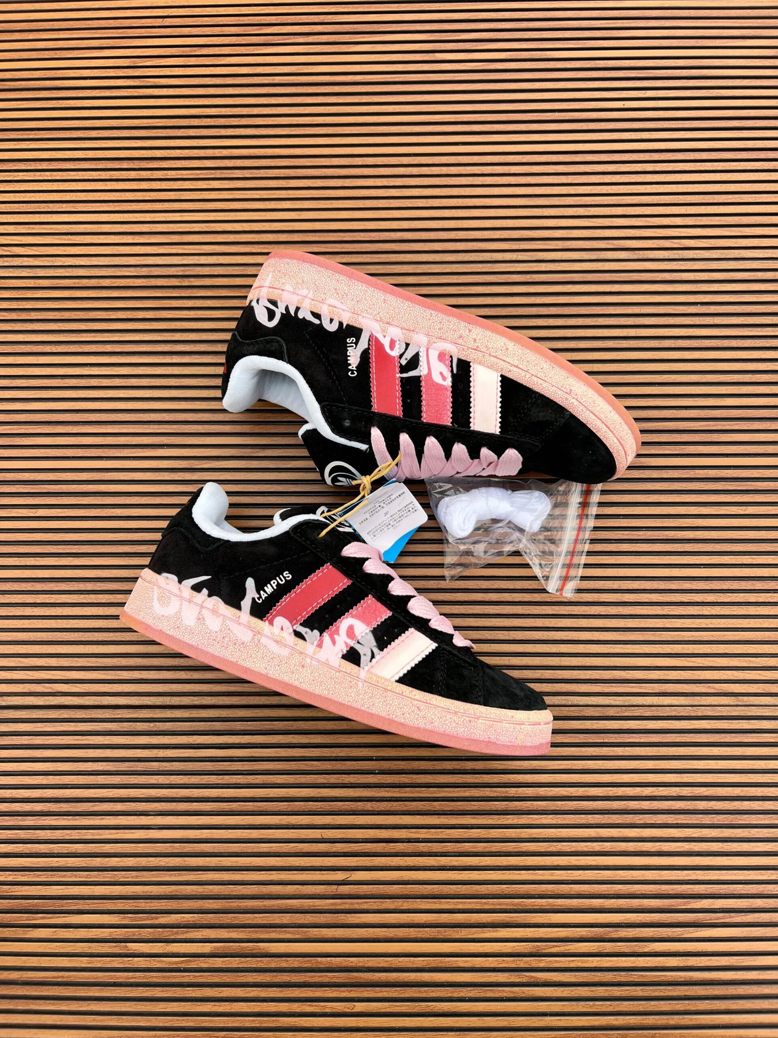 Campus Girls Black Pink Classic Low-Top Casual Sneakers (2)