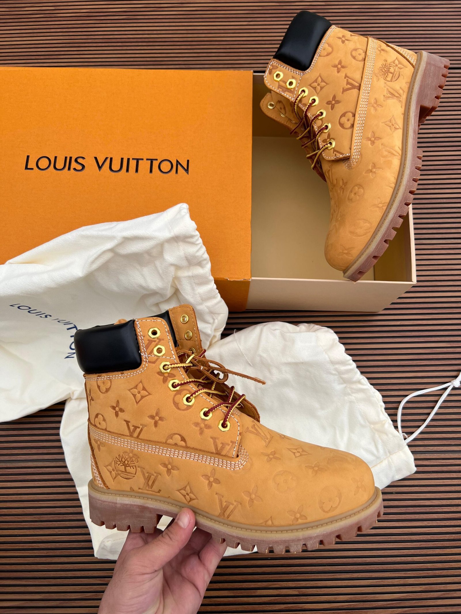 Premium Pattern 6-Inch Waterproof Boots 2 Colors (1) Premium Pattern 6-Inch Waterproof Boots 2 Colors (1)