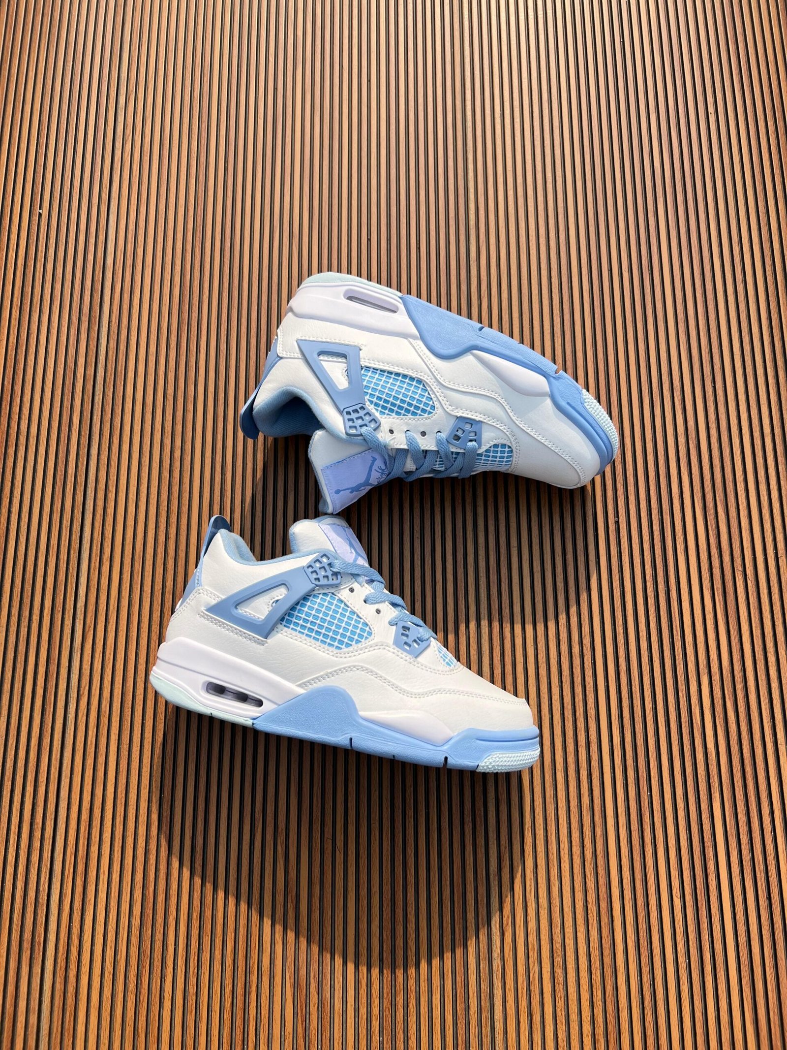 Retro 4 Premium Quality Girls Sneakers 2 Colors (3)