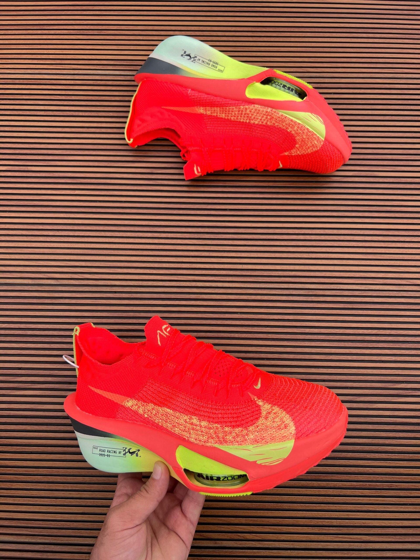 Run Alpha Fly 3 Premium Performance Racing Sneakers 3 Colors (6)