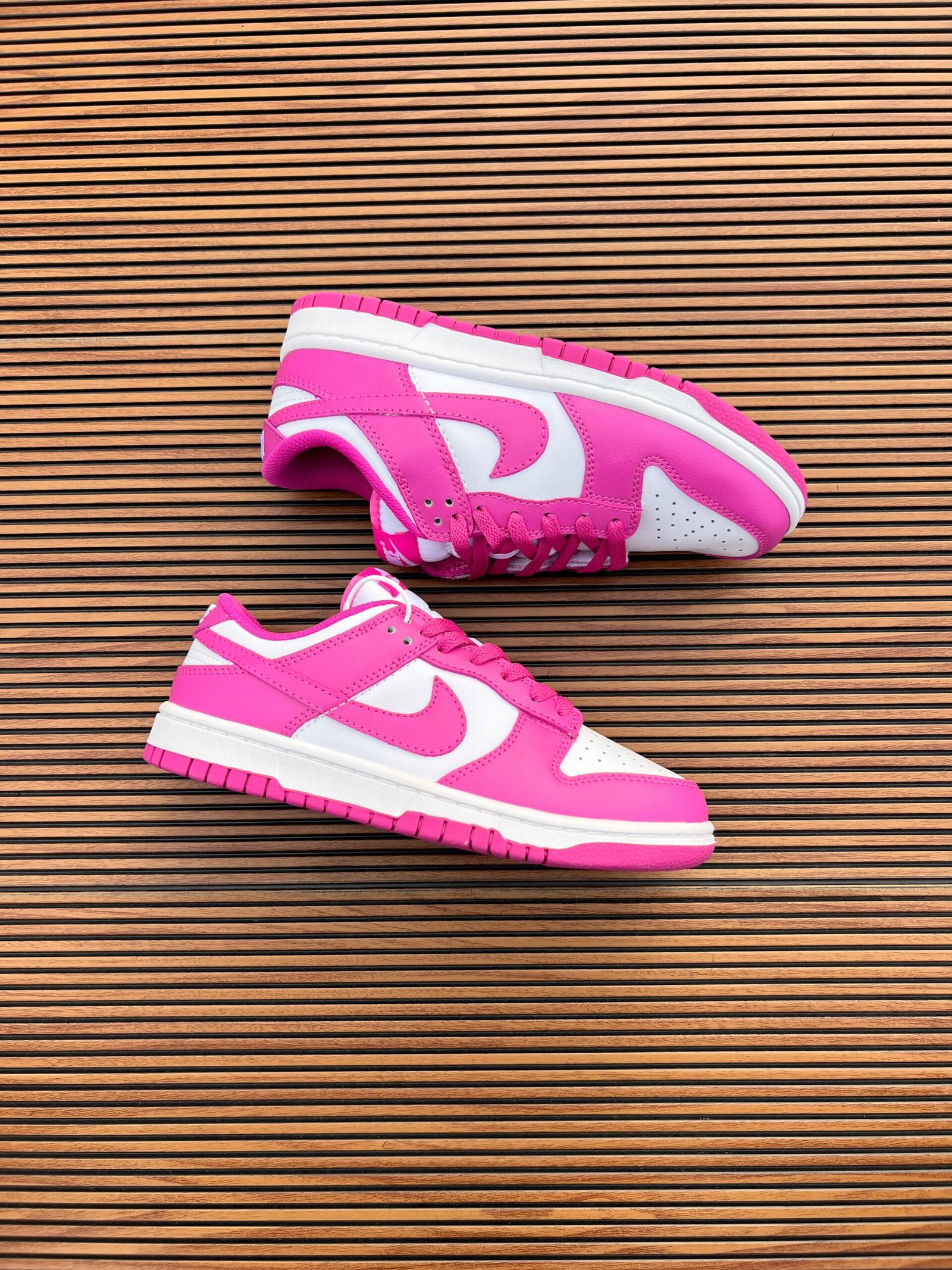 SB Dunk Girls Premium Full Leather Athletic Sneakers 8 Colors (12) SB Dunk Girls Premium Full Leather Athletic Sneakers 8 Colors (12)