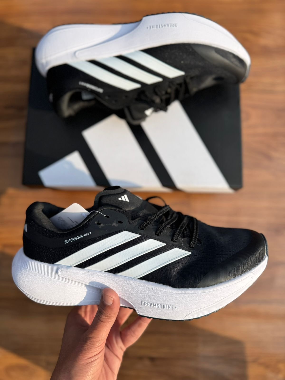 Supernova Rise Performance Daily Training Sneakers (2)