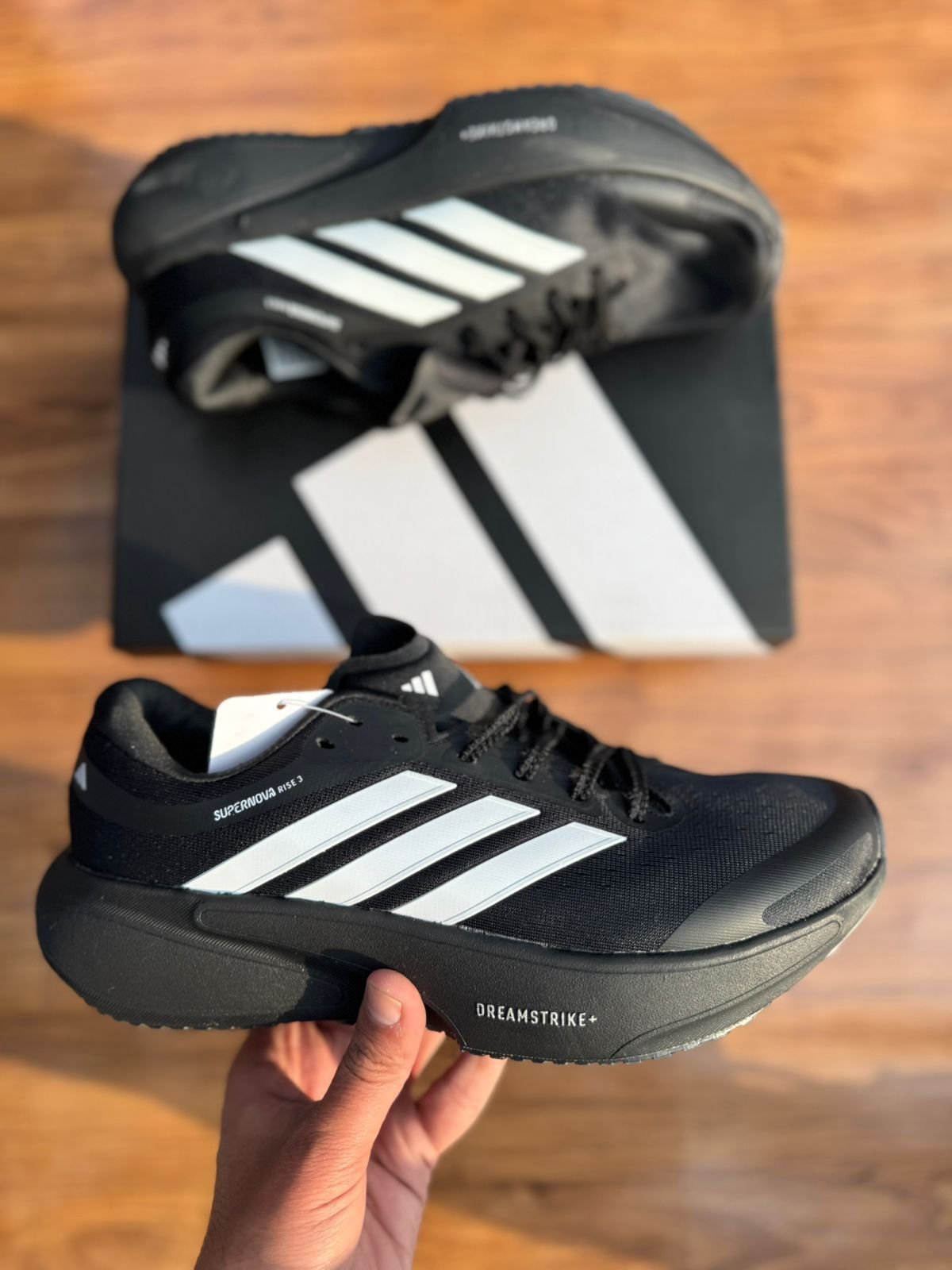 Supernova Rise Performance Daily Training Sneakers (4)