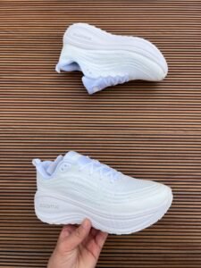 Zoom Vomero Plus Triple White Premium Running Performance Sneakers (1)