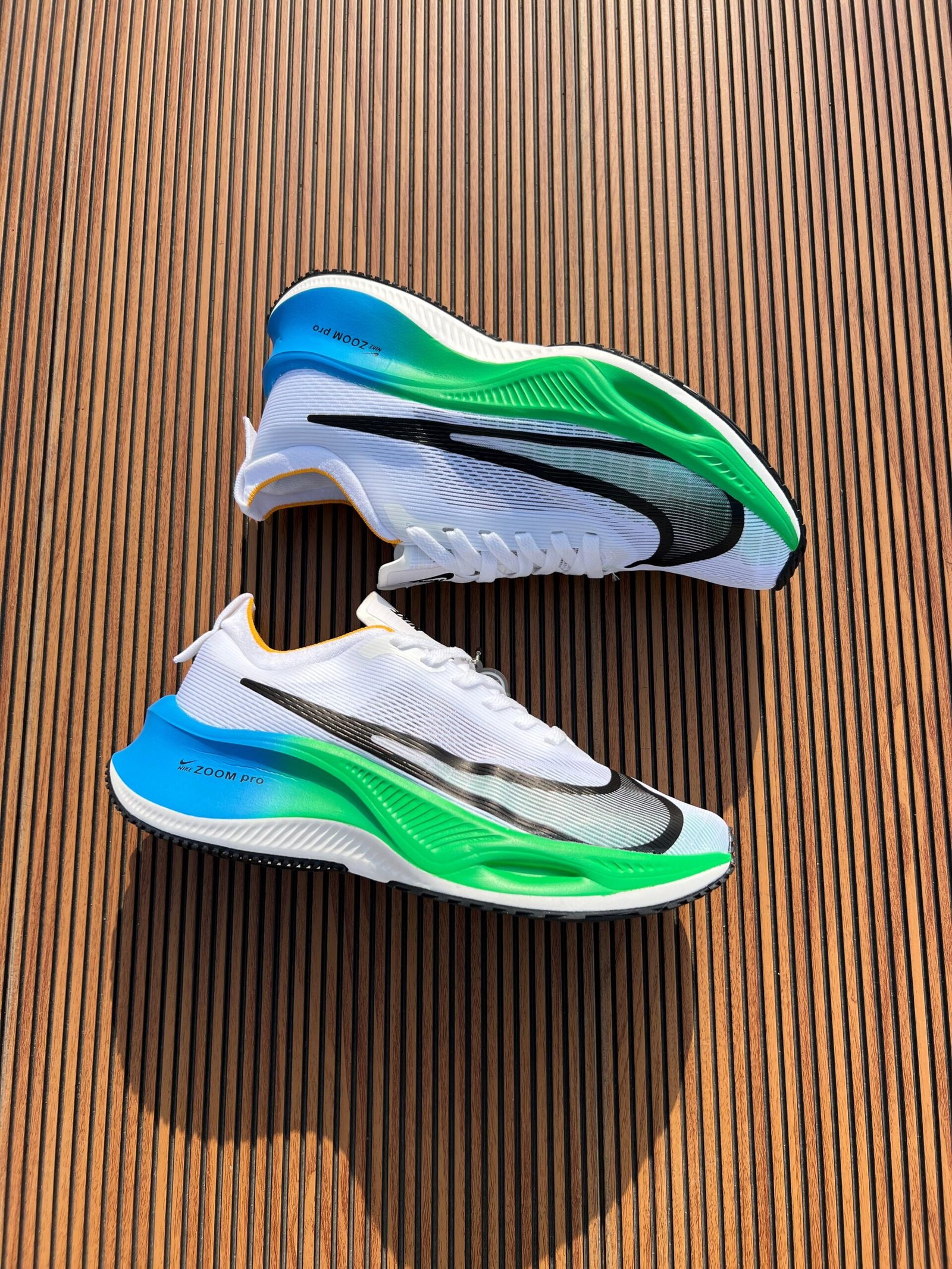 Zoom Vomero Pro Premium Performance Running Sneakers 2 Colors (2)