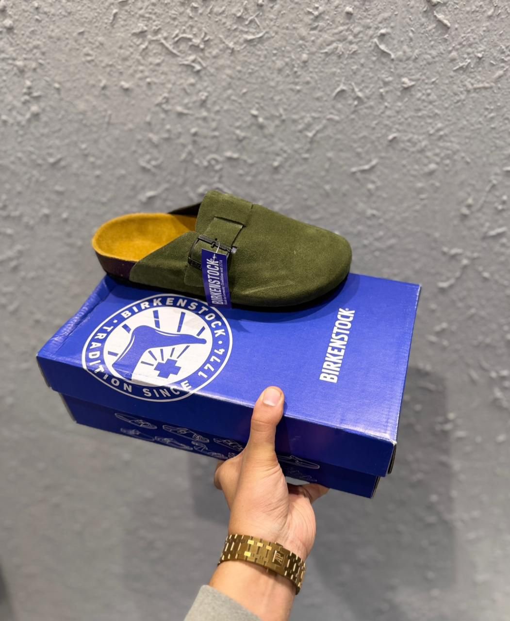 Boston Classic Clog Sandals – Everyday Comfort Style (11)