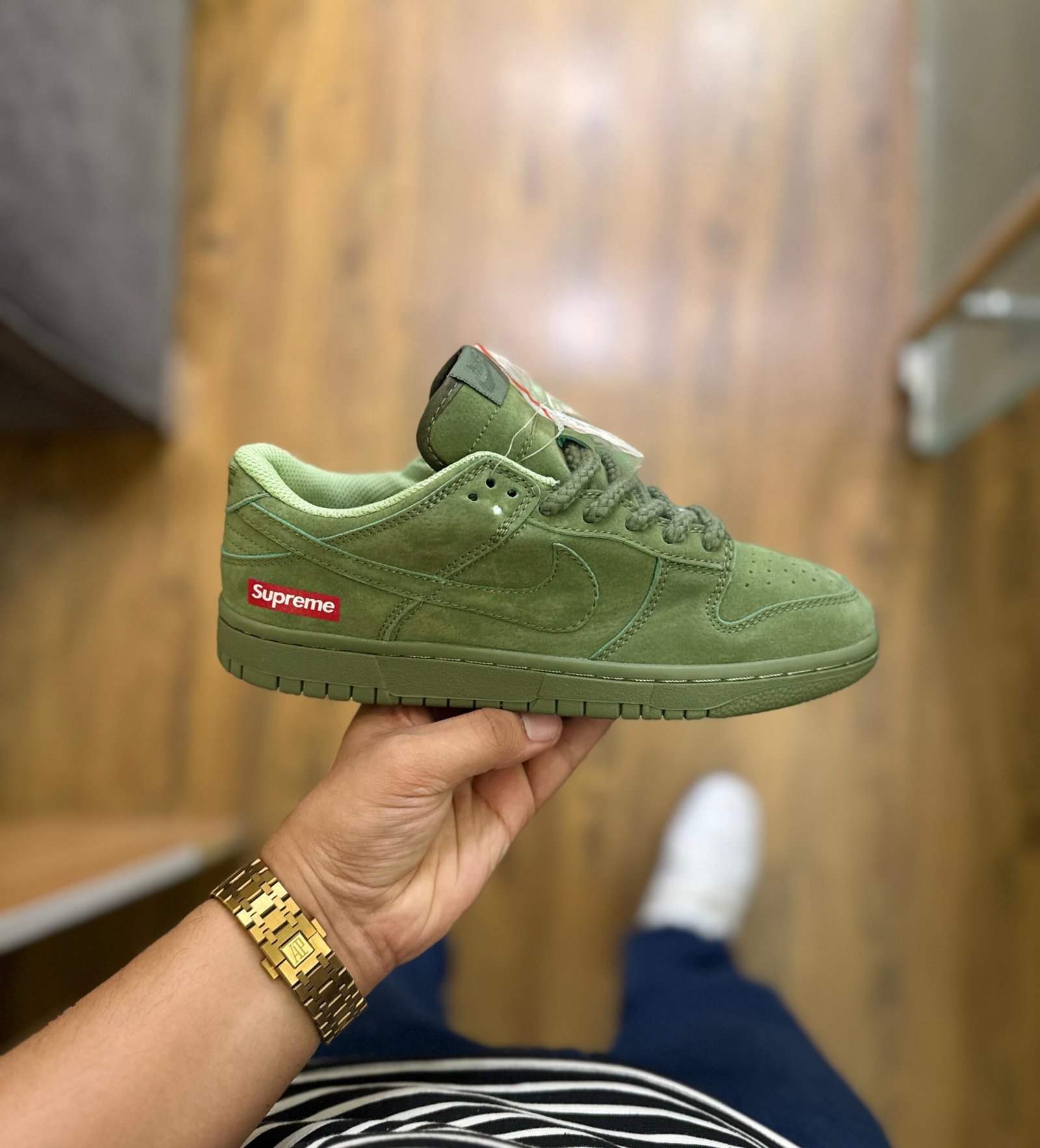 Dunk Olive Green Sneakers – Premium Street Style Classic (2)