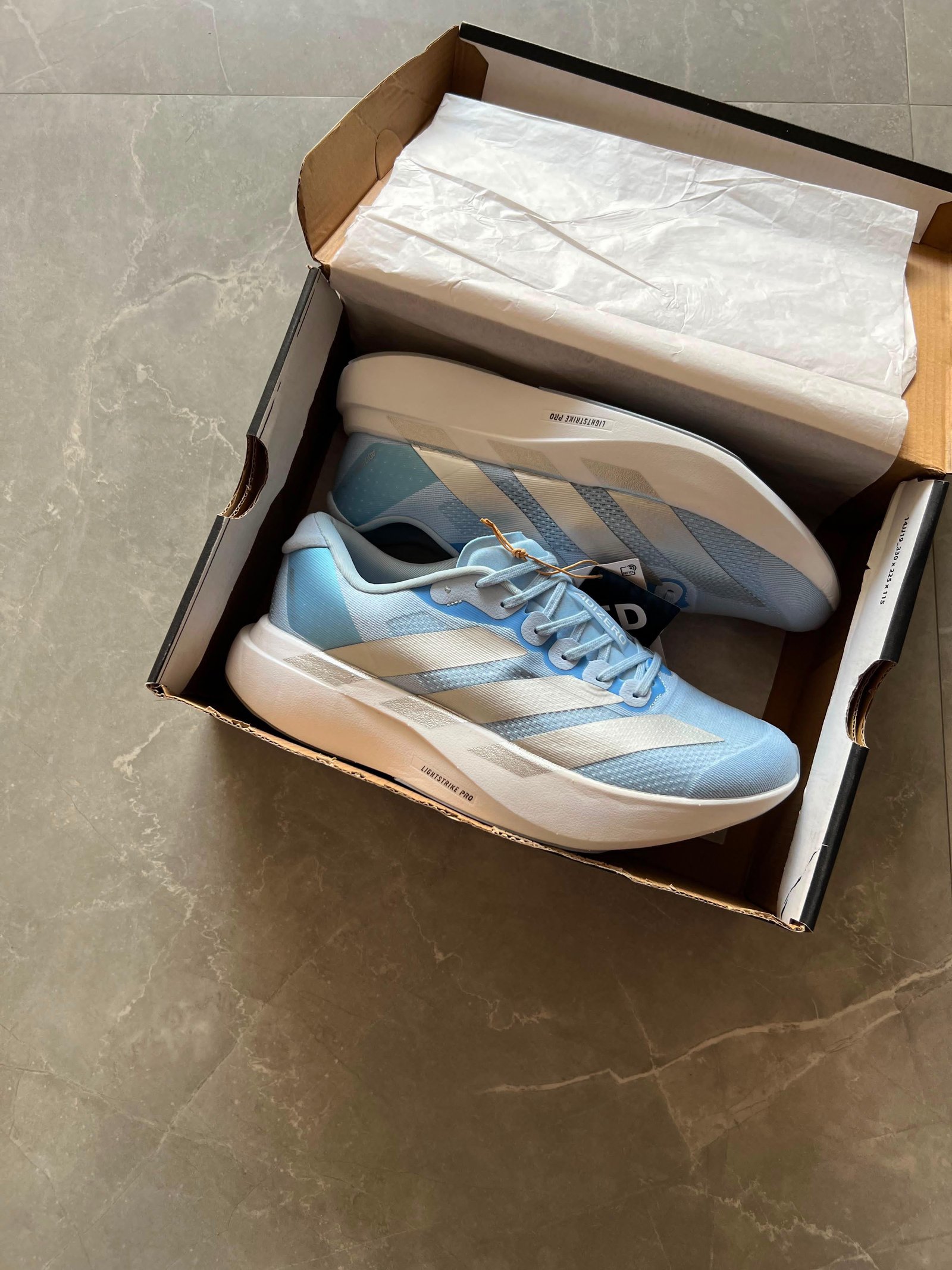 Lightweight Running Shoes – Premium Everyday Performance