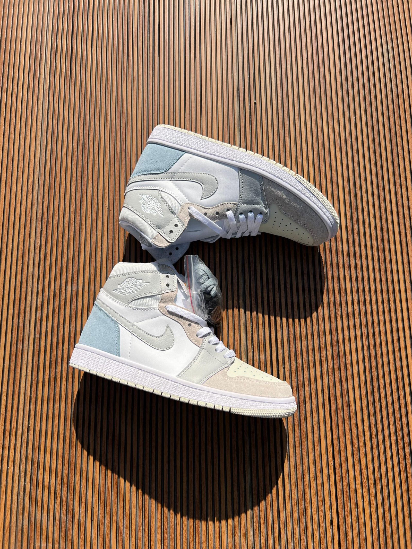 Retro 1 Paris High Sneakers – Premium Ankle Street Style (1)