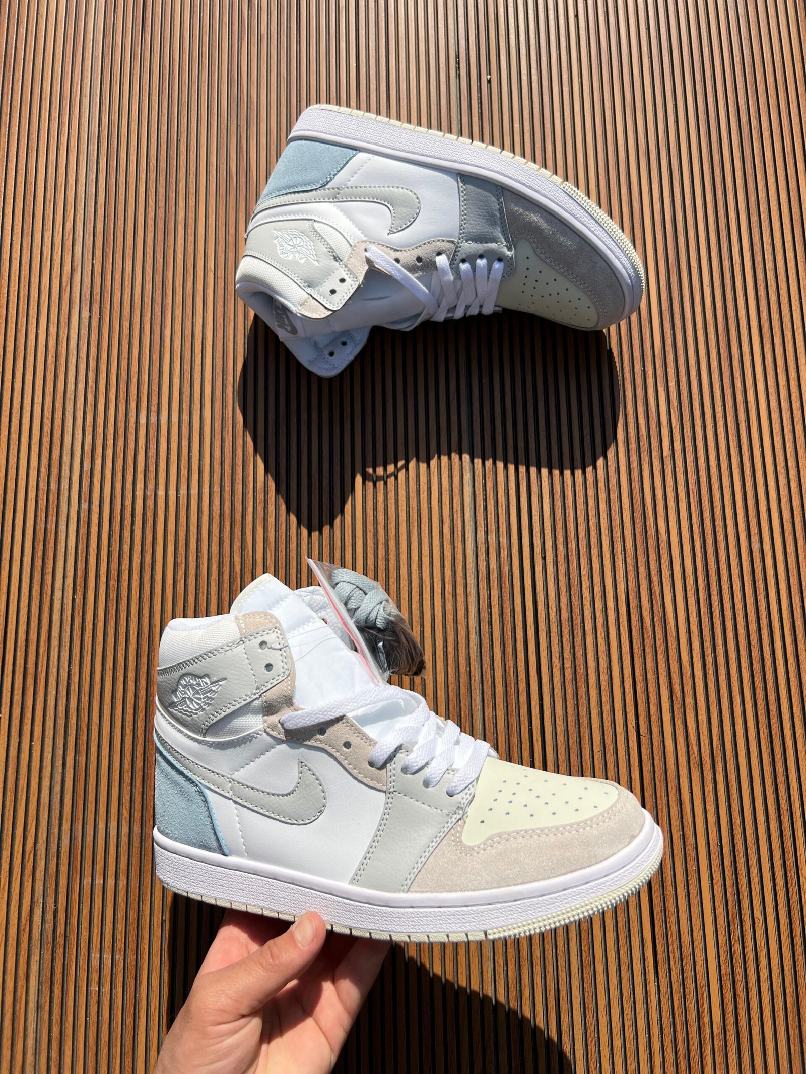 Retro 1 Paris High Sneakers – Premium Ankle Street Style (2)
