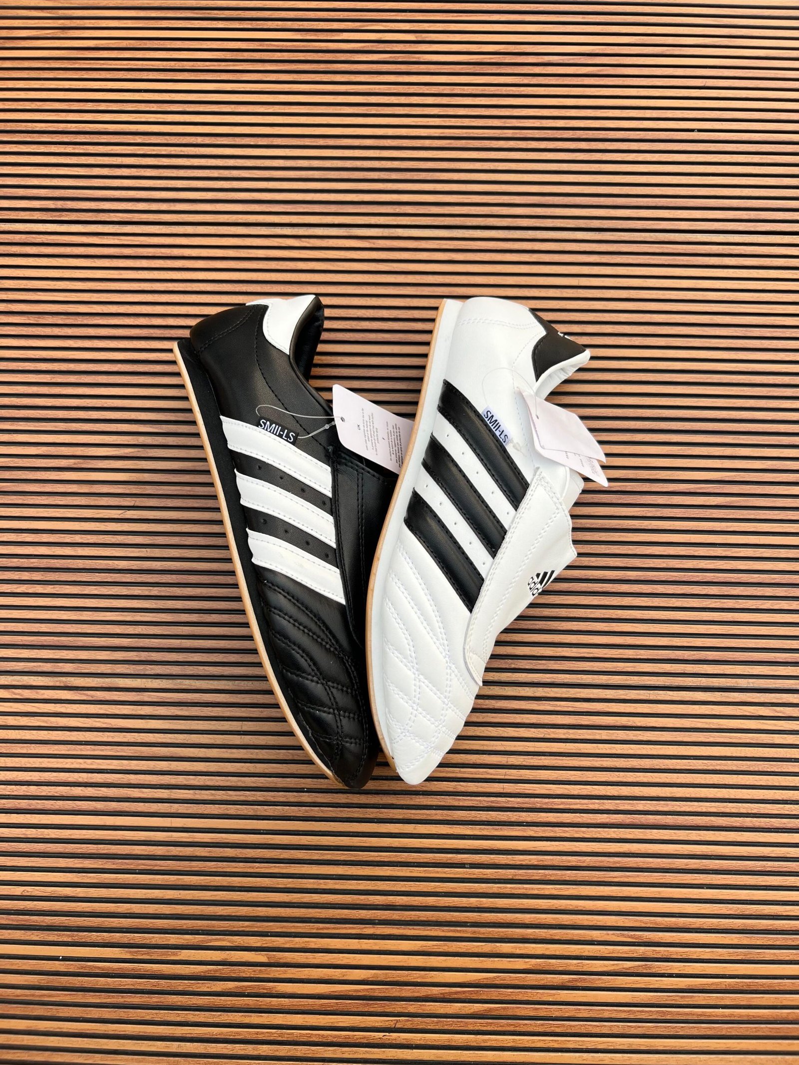 Taekwondo Black White Sneakers – Premium Lightweight Street Style (5)