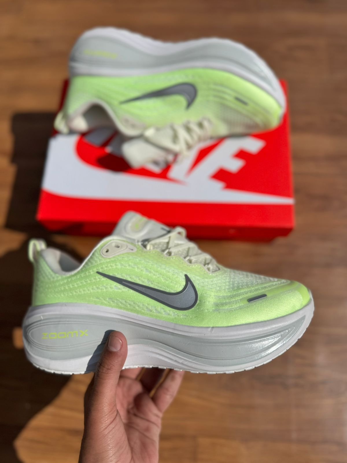 Zoom Vomero Plus Sneakers – Lightweight Sport Comfort (5 Colors) (5) Zoom Vomero Plus Sneakers – Lightweight Sport Comfort (5 Colors) (5)