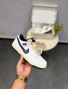 Dunk 2026 Vintage Pack Sneakers – Retro Street Style Edition