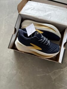 Glycerin Max 2 Sneakers – Ultra Soft Running Comfort