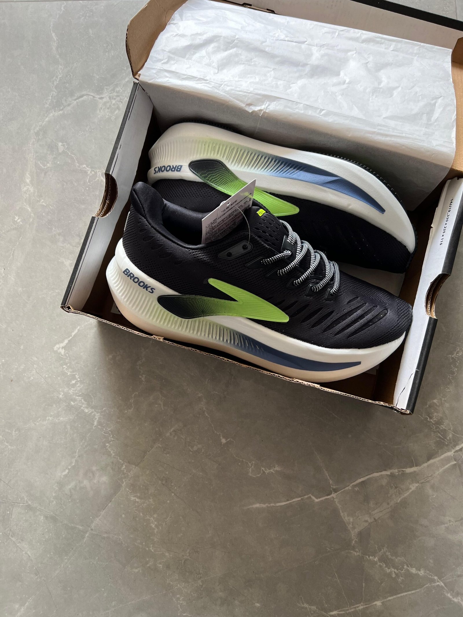 Glycerin Max 2 Sneakers – Ultra Soft Running Comfort