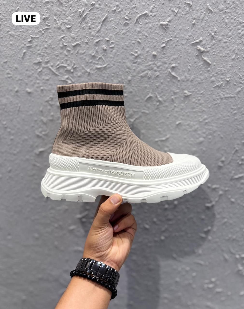 Luxury Platform Trainers – Premium Street Style (2 Colors) (1) Luxury Platform Trainers – Premium Street Style (2 Colors)