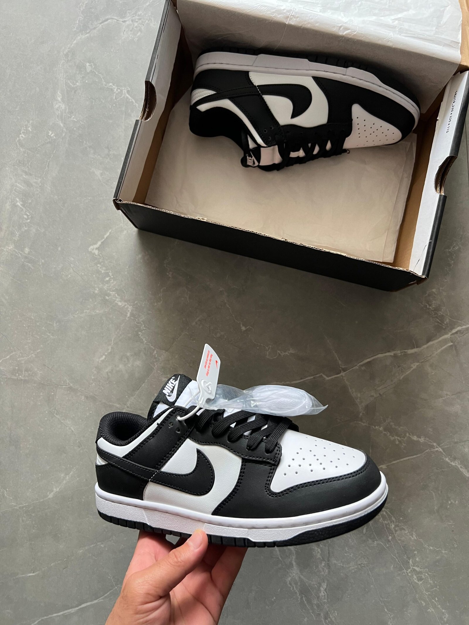 Premium Leather Low Top Sneakers – Trendy Street Style Shoes for Girls (6) Premium Leather Low Top Sneakers – Trendy Street Style Shoes for Girls