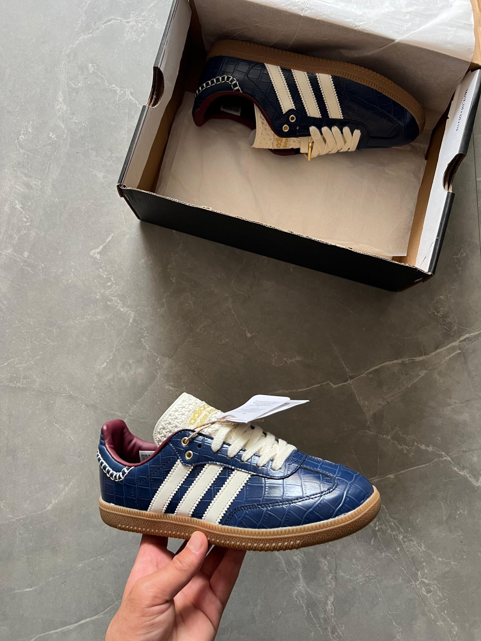 Premium Retro Low Top Sneakers – Stylish Casual Shoes for Girls (2) Premium Retro Low Top Sneakers – Stylish Casual Shoes for Girls