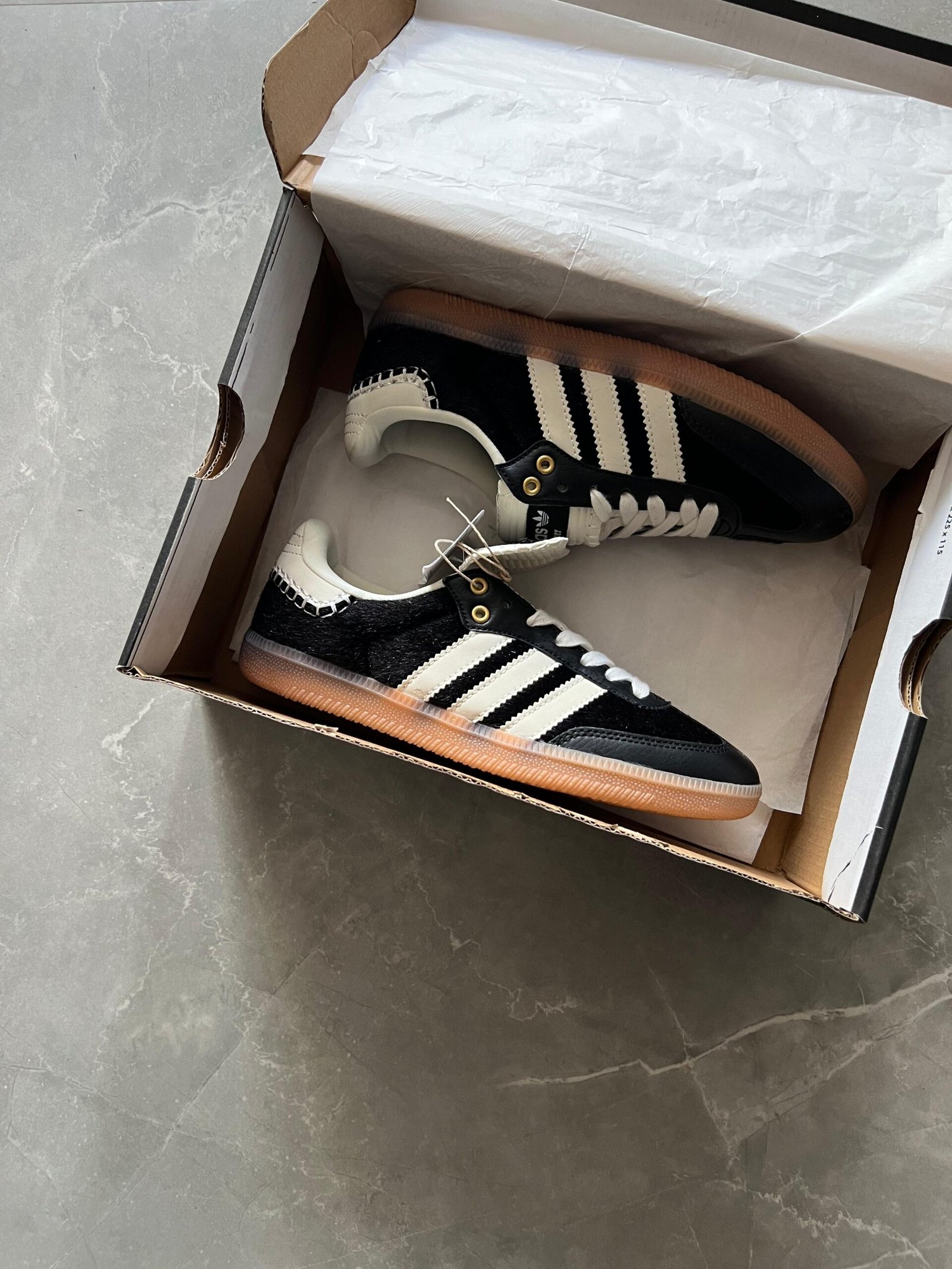 Premium Retro Low Top Sneakers – Stylish Casual Shoes for Girls (4) Premium Retro Low Top Sneakers – Stylish Casual Shoes for Girls