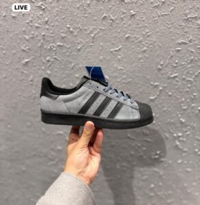 Superstar Phantom Sneakers – Classic Street Style Edition