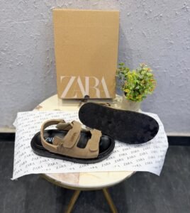 Aesthetic Men’s Sandals – Premium Everyday Comfort Slides