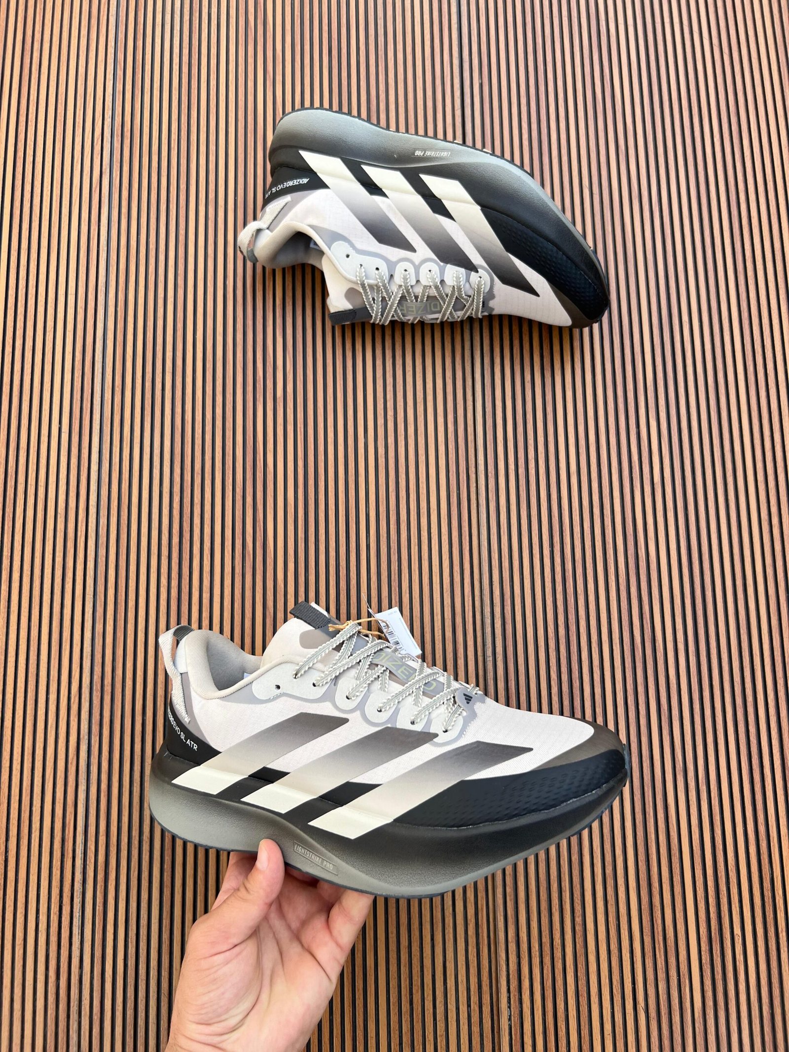 Black White Running Sneakers – Ultra Light Performance Trainers