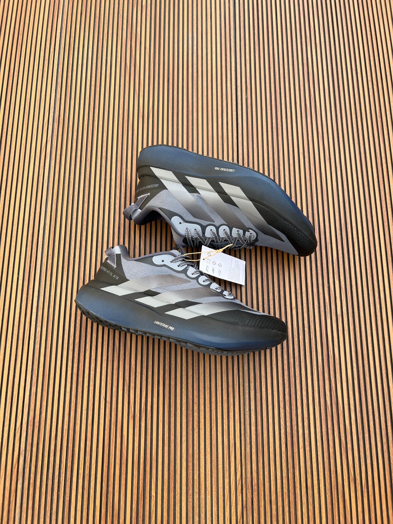 Black White Running Sneakers – Ultra Light Performance Trainers