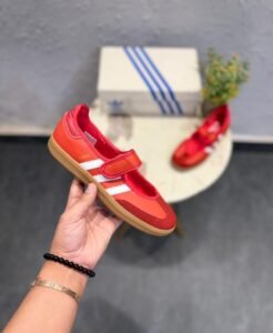 Classic Retro Mary Jane Sneakers – Stylish Casual Shoes for Girls