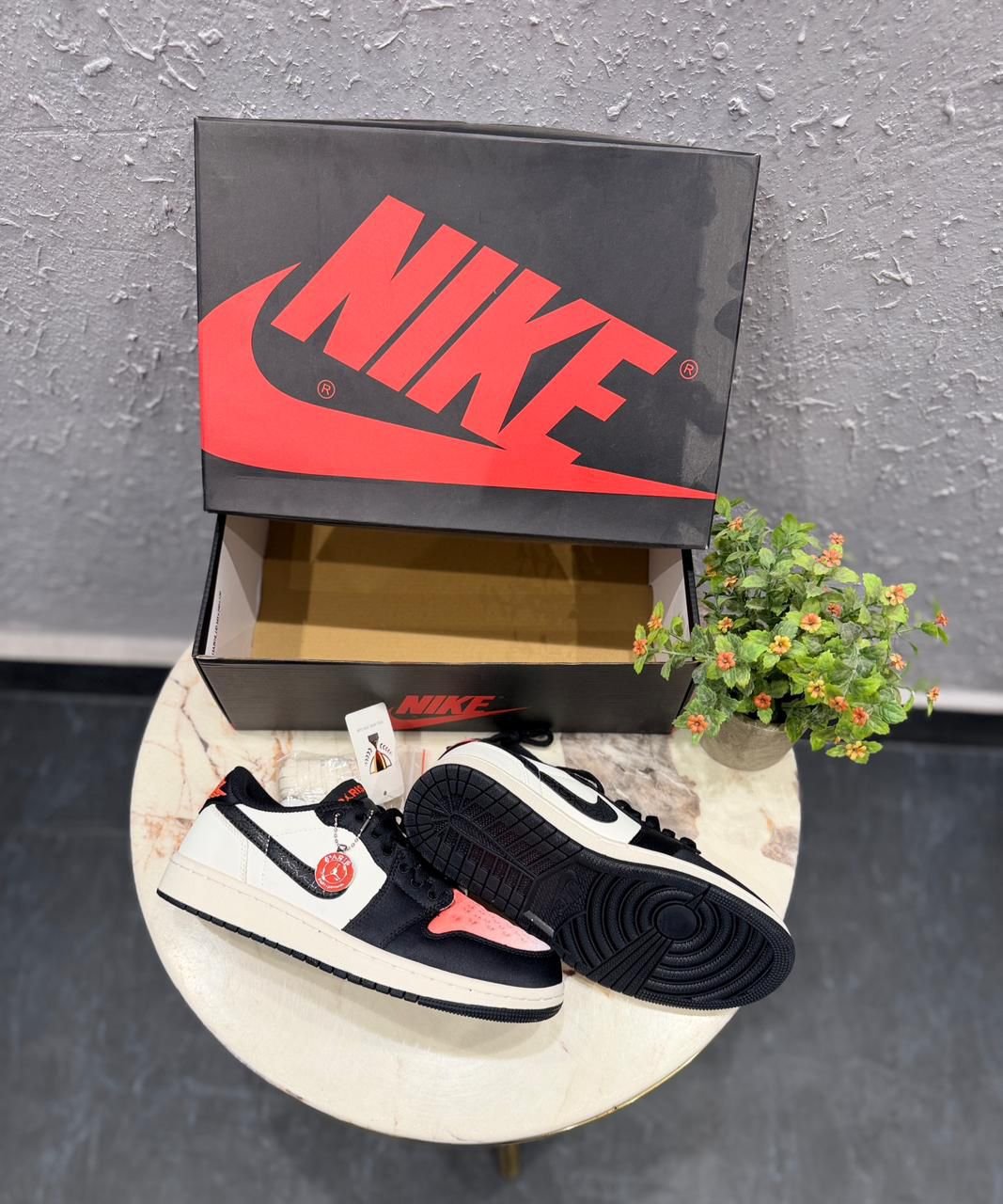 Premium Low Top Street Sneakers – Clean Everyday Style Shoes