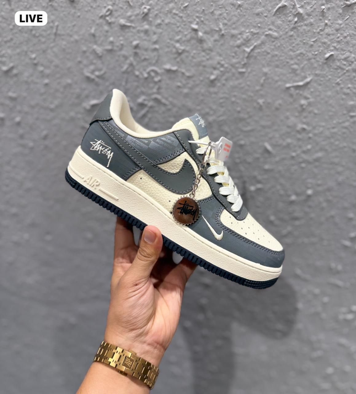 Premium Street Style Low Top Sneakers – Trendy Everyday Shoes (4) Premium Street Style Low Top Sneakers – Trendy Everyday Shoes