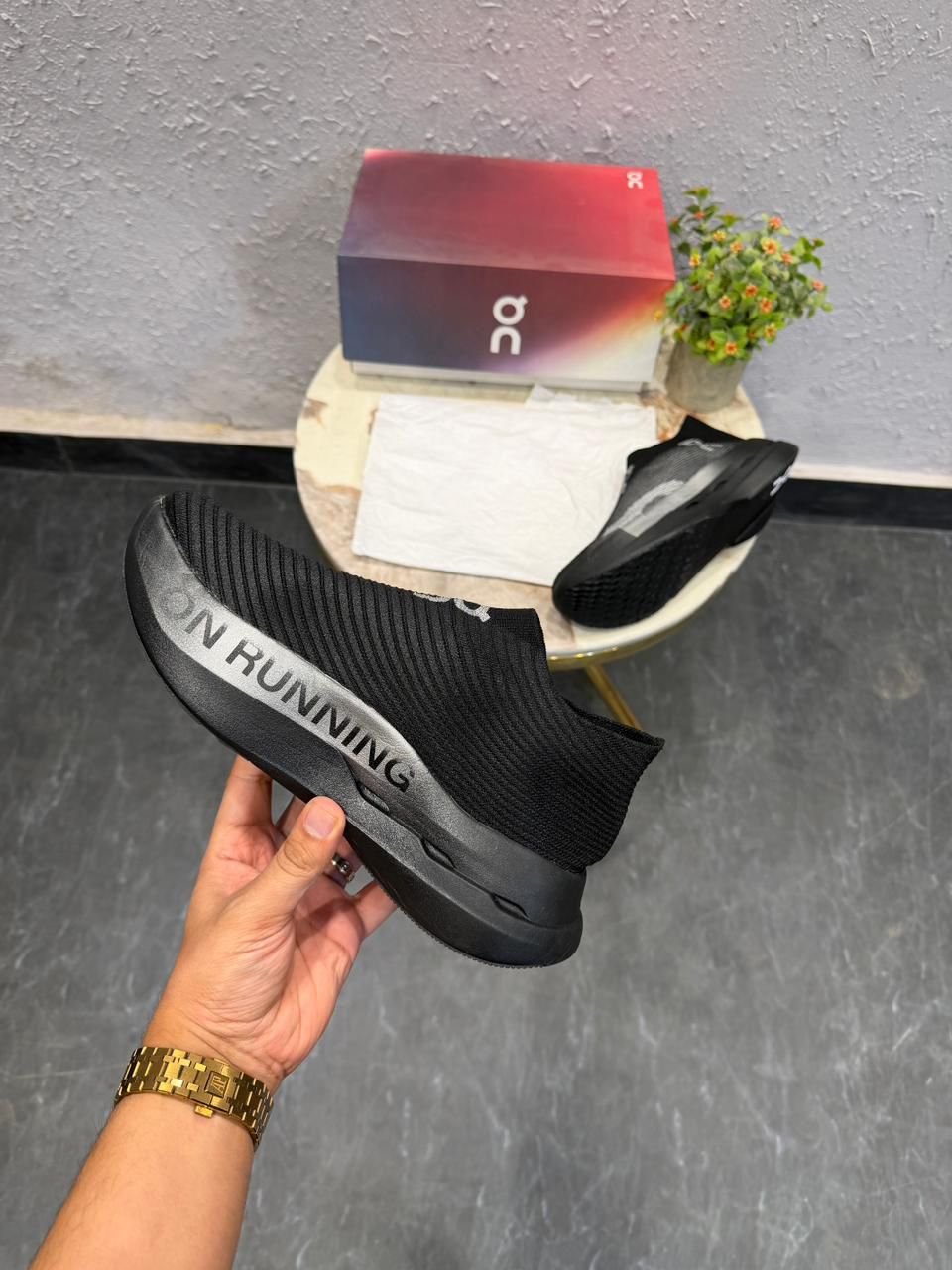 Ultra Lightweight Running Sneakers – Black Performance Sport Shoes (1) Ultra Lightweight Running Sneakers – Black Performance Sport Shoes