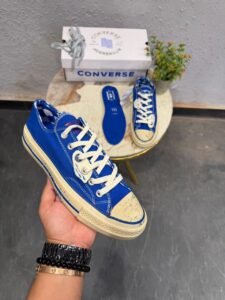 Blue Low Top Sneakers – Premium Comfort & Trendy Design